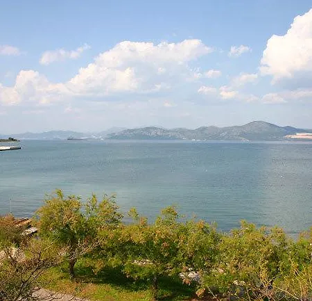 Apartman Leonida