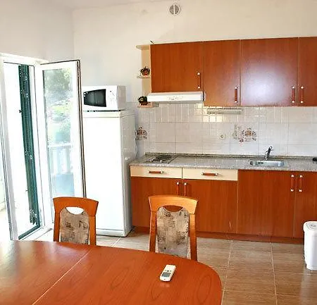 Apartman Leonida Janjina