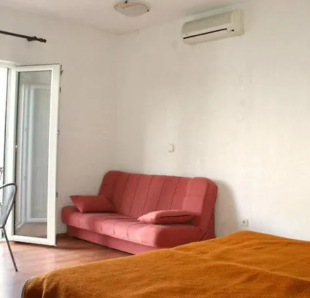 Apartman Leonida