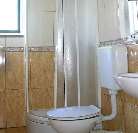 Leonida Apartman
