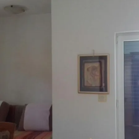 Leonida Apartman